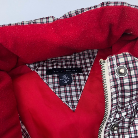 Tommy Hilfiger Gingham Patterned Vest - Picture 2 of 9